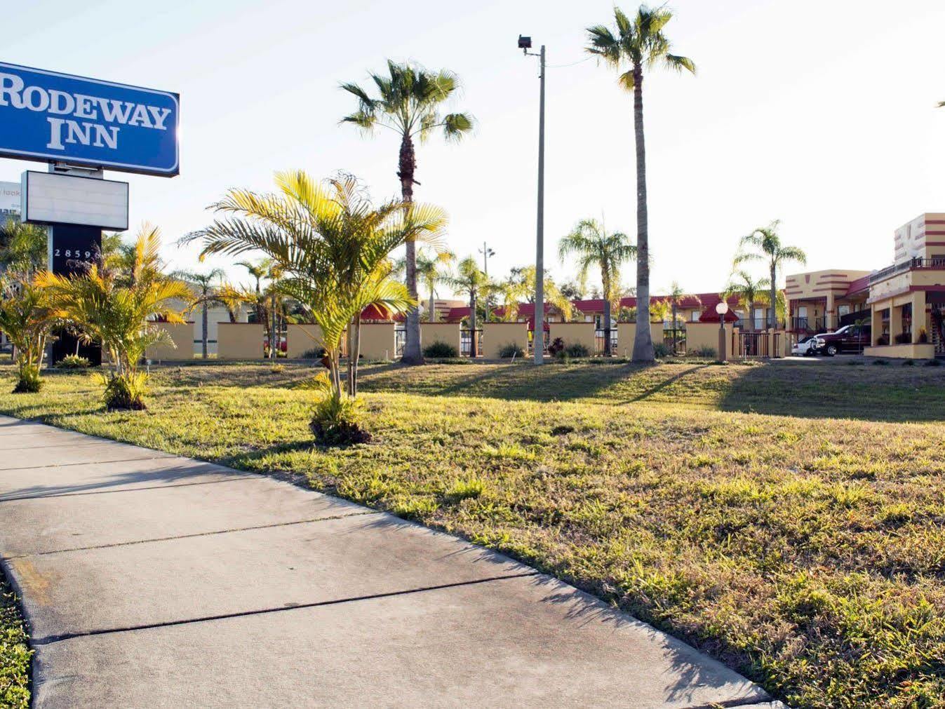 Rodeway Inn Clearwater-Dunedin Exterior photo